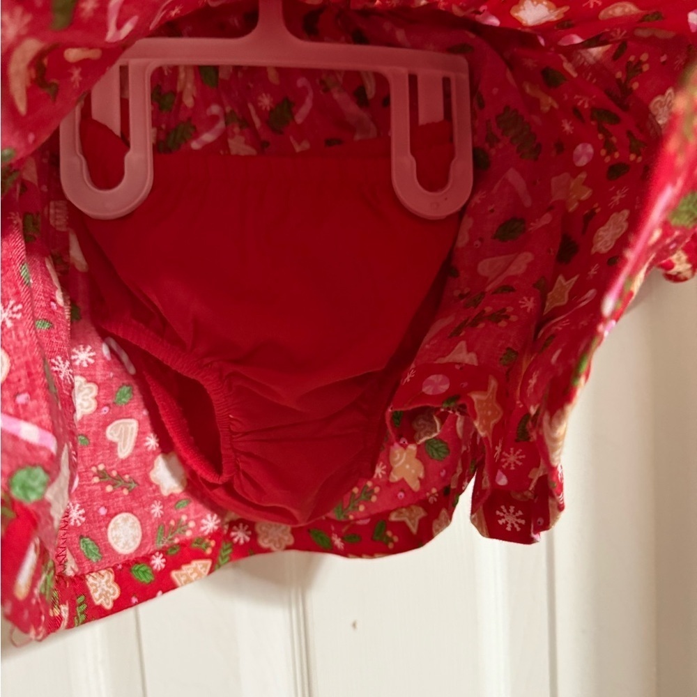 New Bonnie Baby Smocked Christmas address & Diaper Cover - Picture 9 of 10